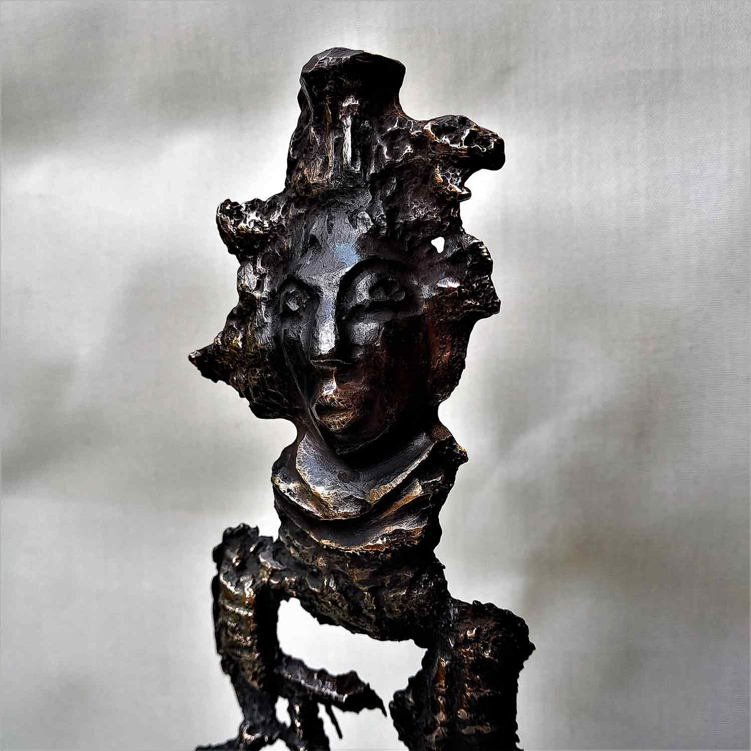 Les Hélènes, mirage des sables, sculpture - Artalistic online contemporary art buying and selling gallery