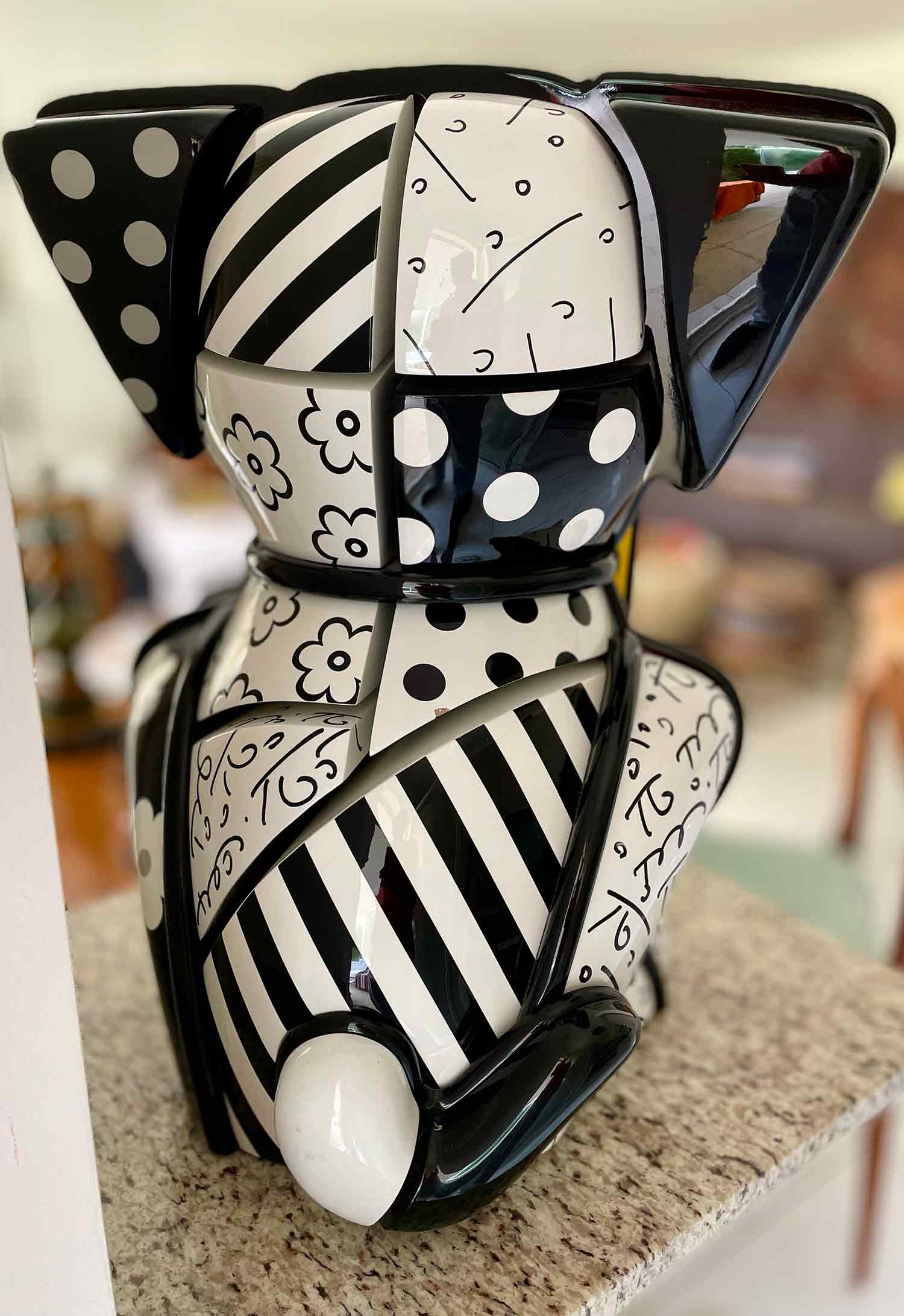 Romero Britto, The favorite Dalmatian, sculpture - Artalistic online contemporary art buying and selling gallery