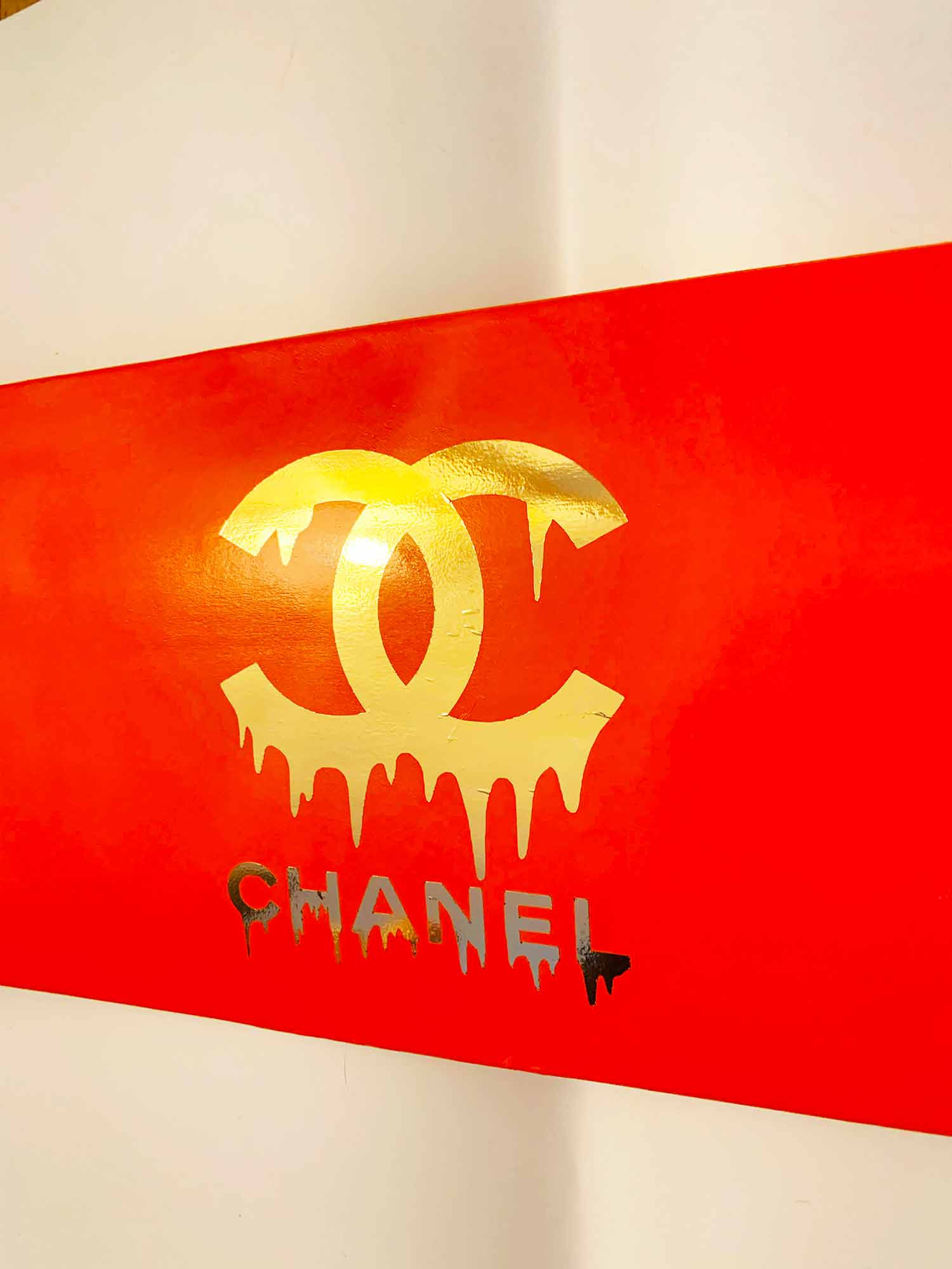 Rose, Skate Chanel, sculpture - Artalistic online contemporary art buying and selling gallery