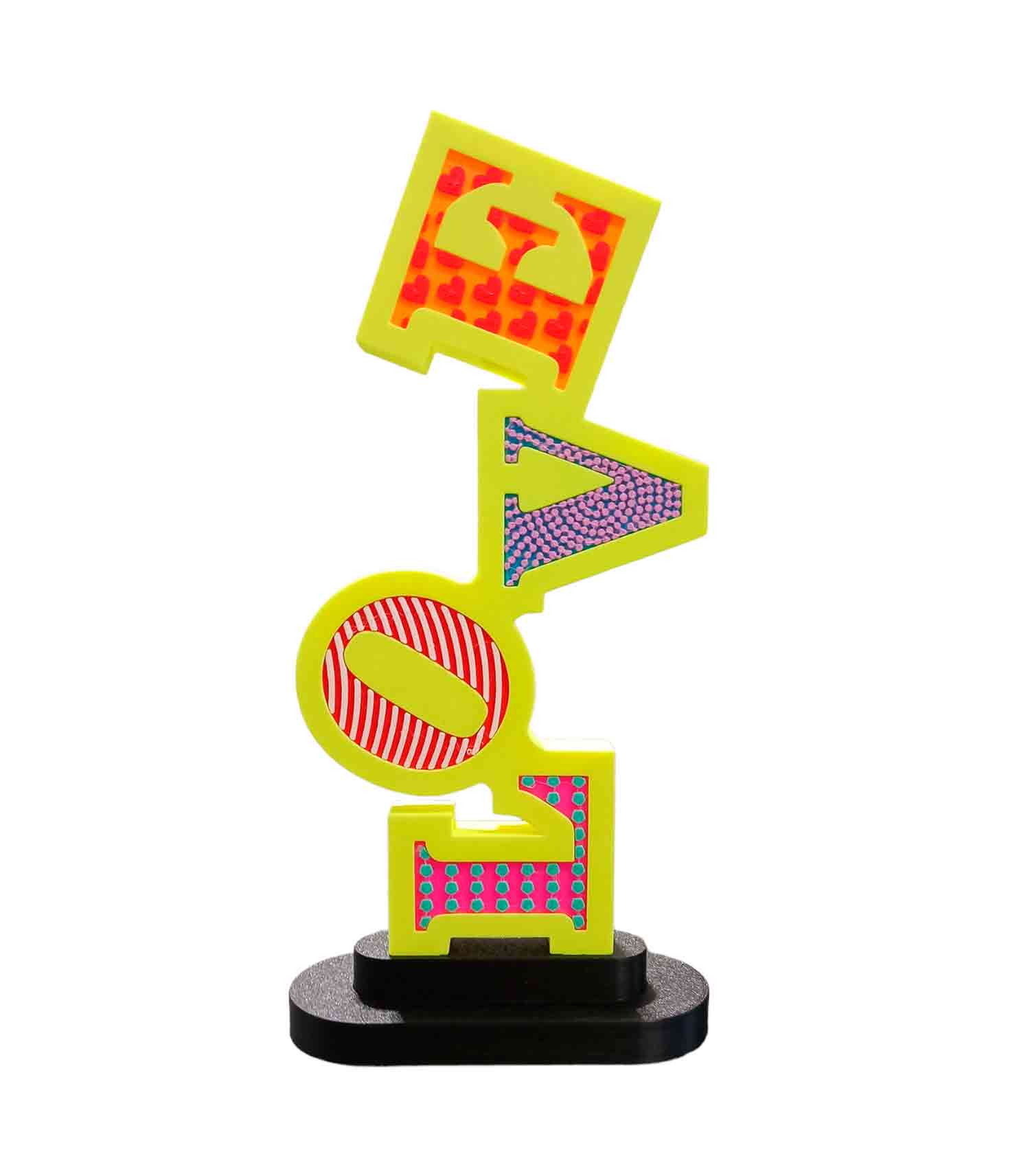 Kiras, Love 1, sculpture - Artalistic online contemporary art buying and selling gallery