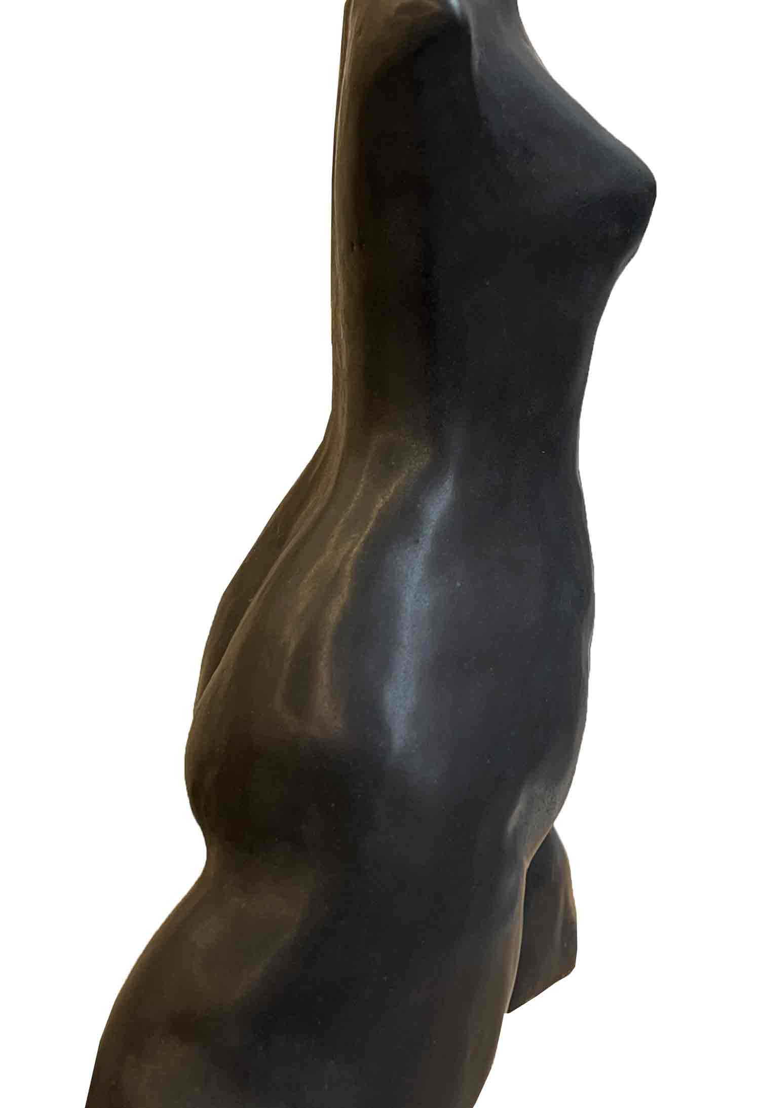 Reg, Ebène, sculpture - Artalistic online contemporary art buying and selling gallery