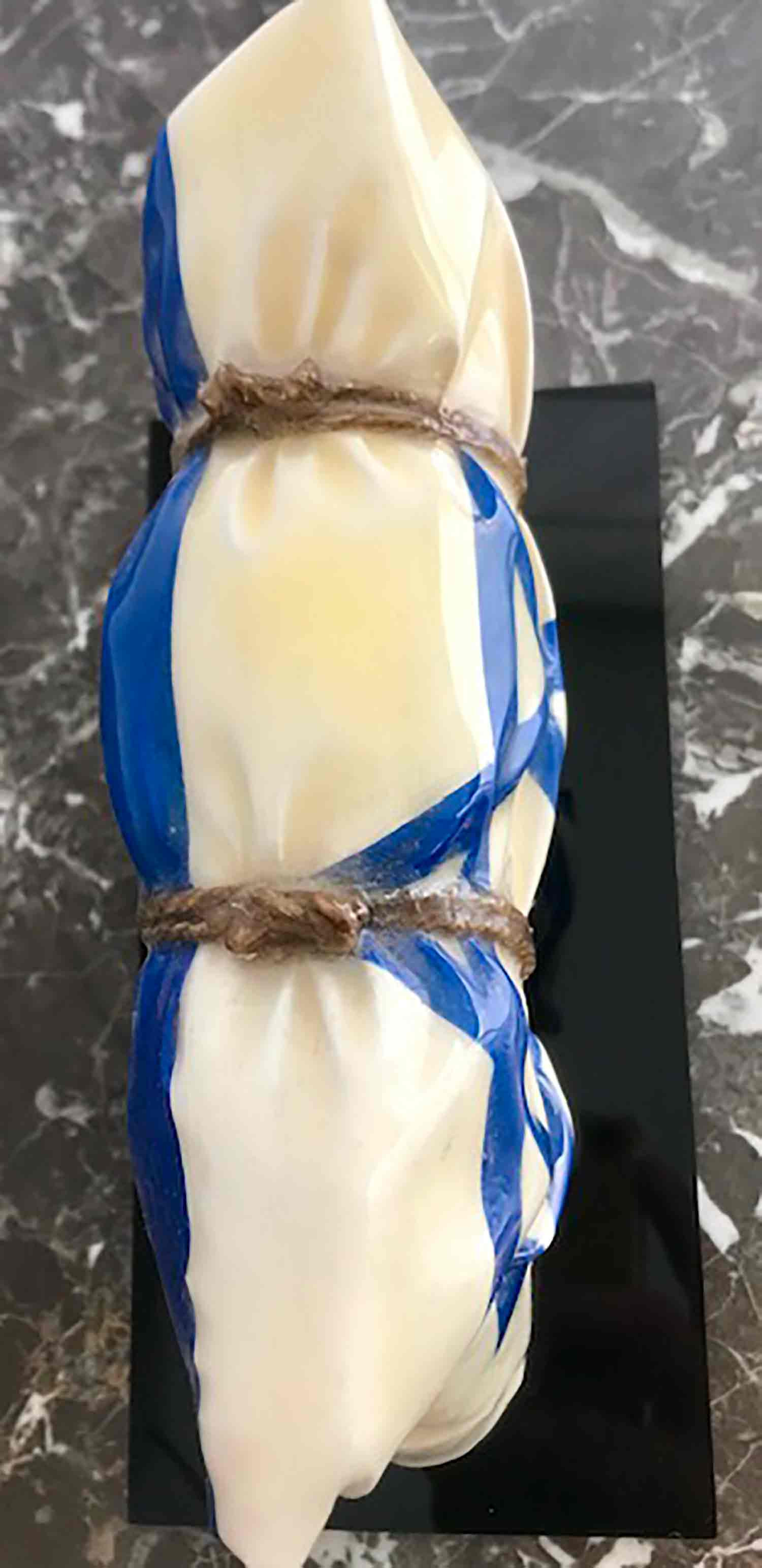 Helder Batista, Gun Israël, sculpture - Artalistic online contemporary art buying and selling gallery
