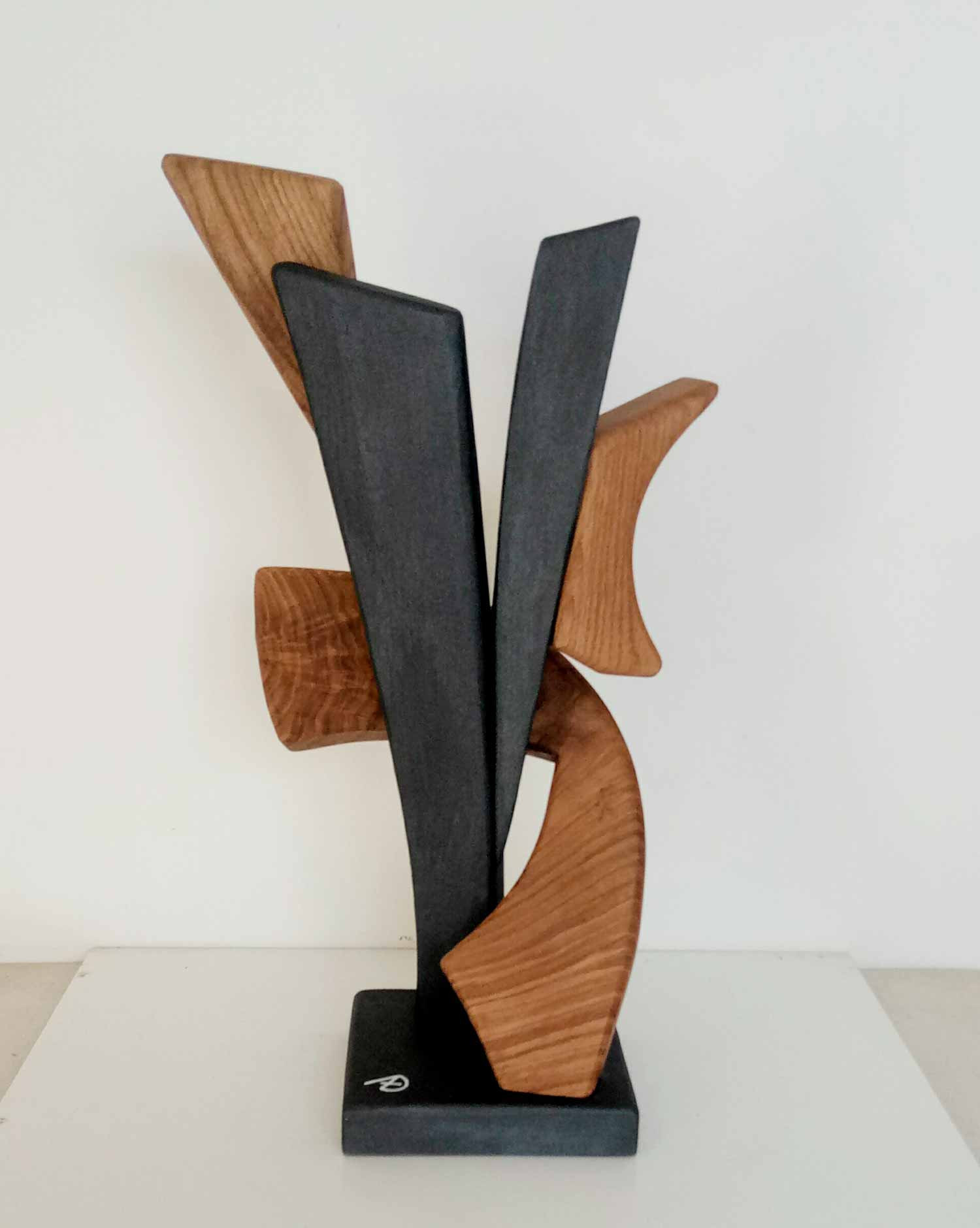 A+D Art, Abbraccio, sculpture - Artalistic online contemporary art buying and selling gallery
