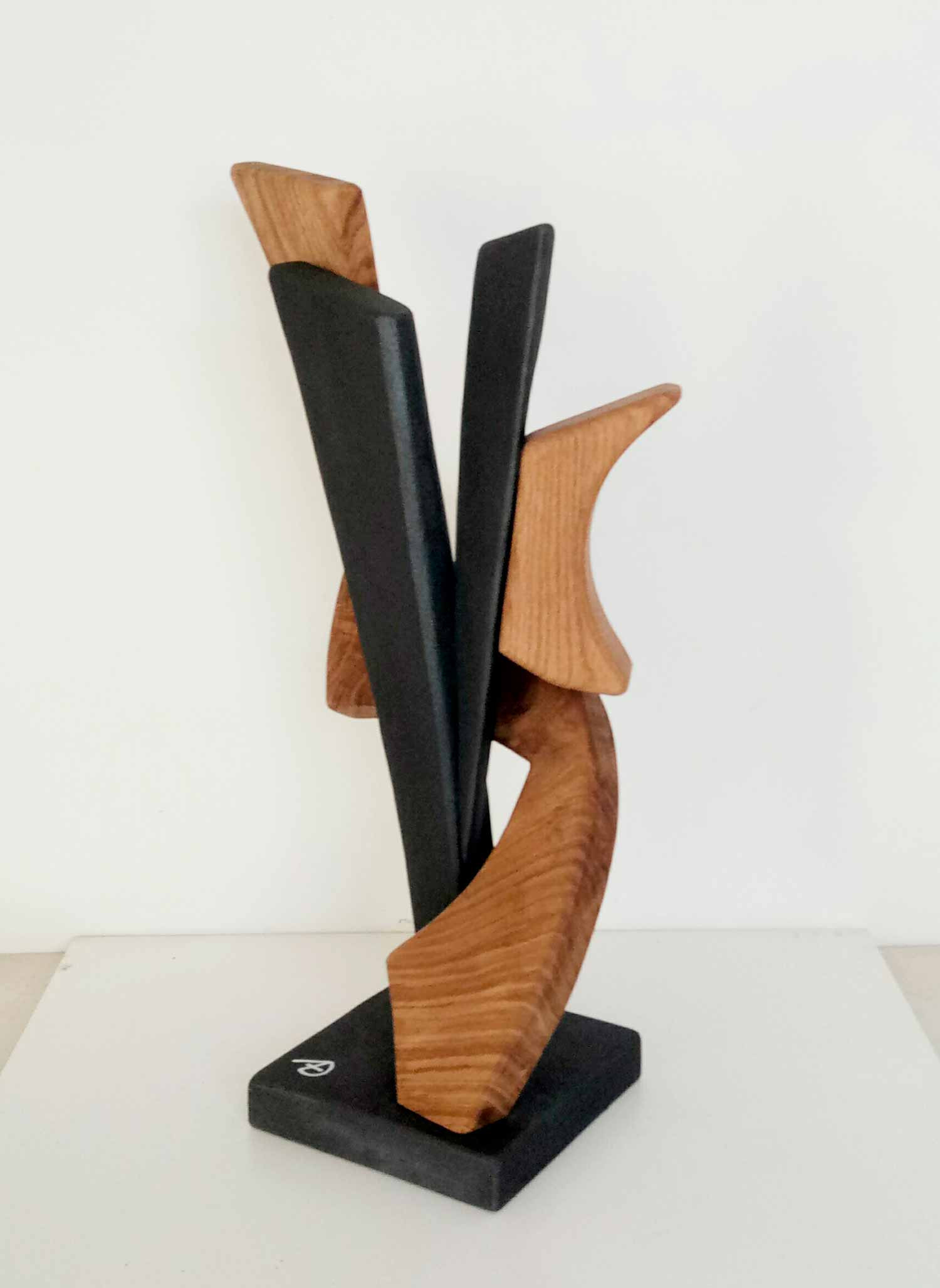 A+D Art, Abbraccio, sculpture - Artalistic online contemporary art buying and selling gallery