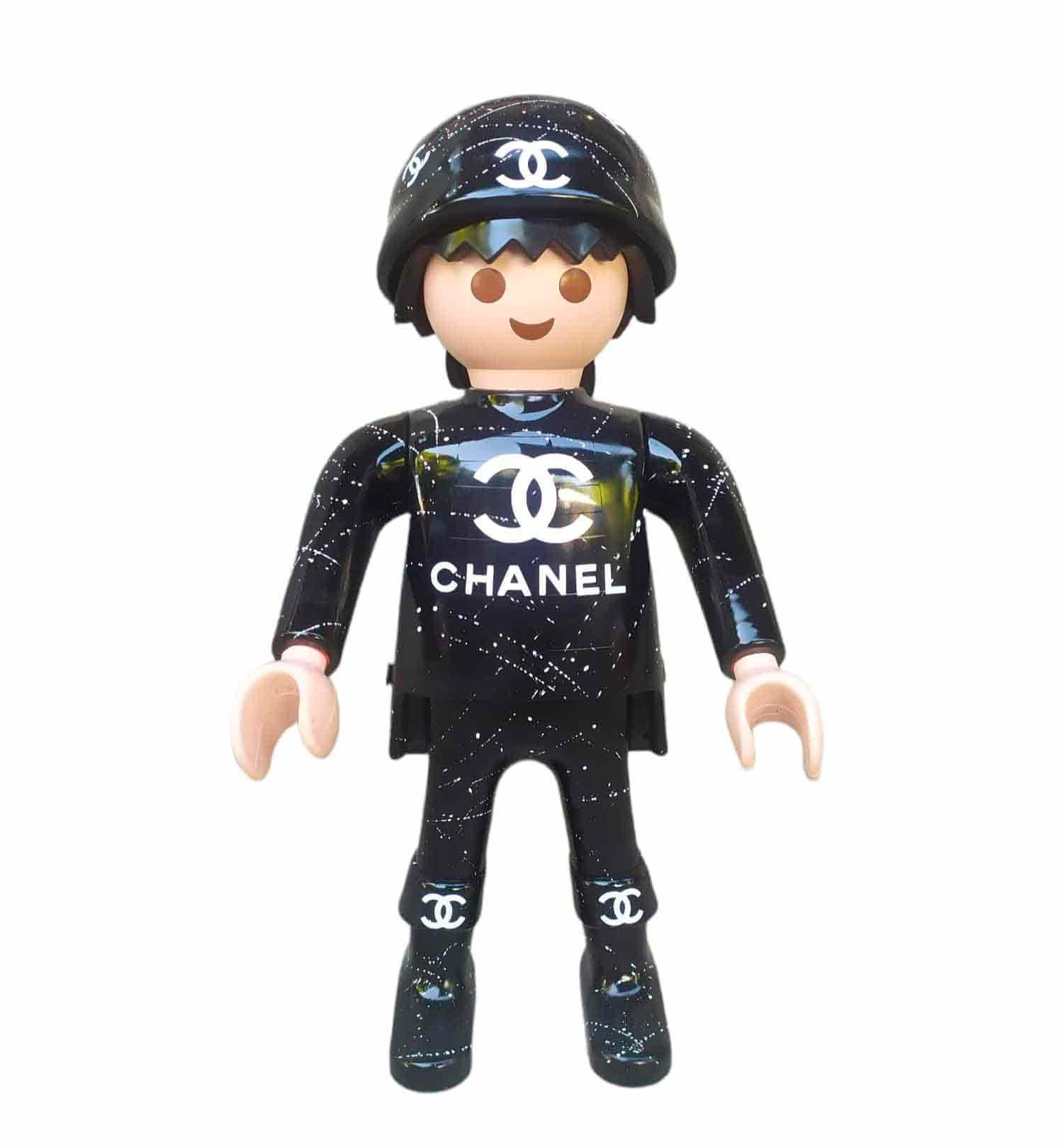 Vili, Playmo Chanel, sculpture - Artalistic online contemporary art buying and selling gallery