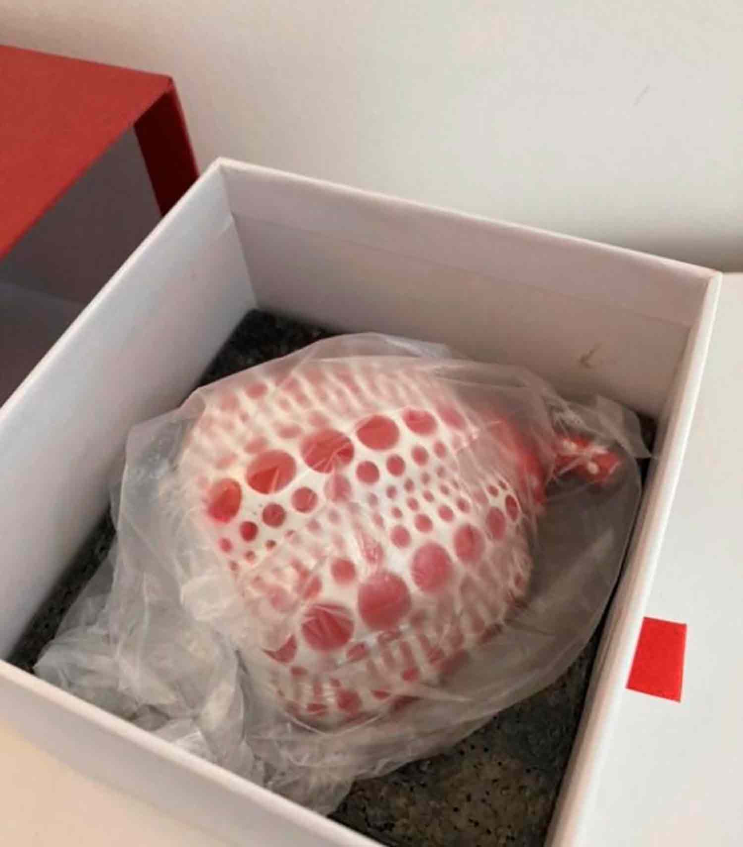 Yayoi Kusama, Pumpkin red, sculpture - Artalistic online contemporary art buying and selling gallery