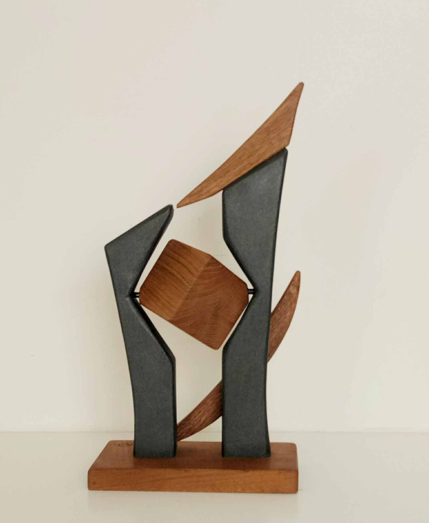 A+D Art, Cubo rotante, sculpture - Artalistic online contemporary art buying and selling gallery