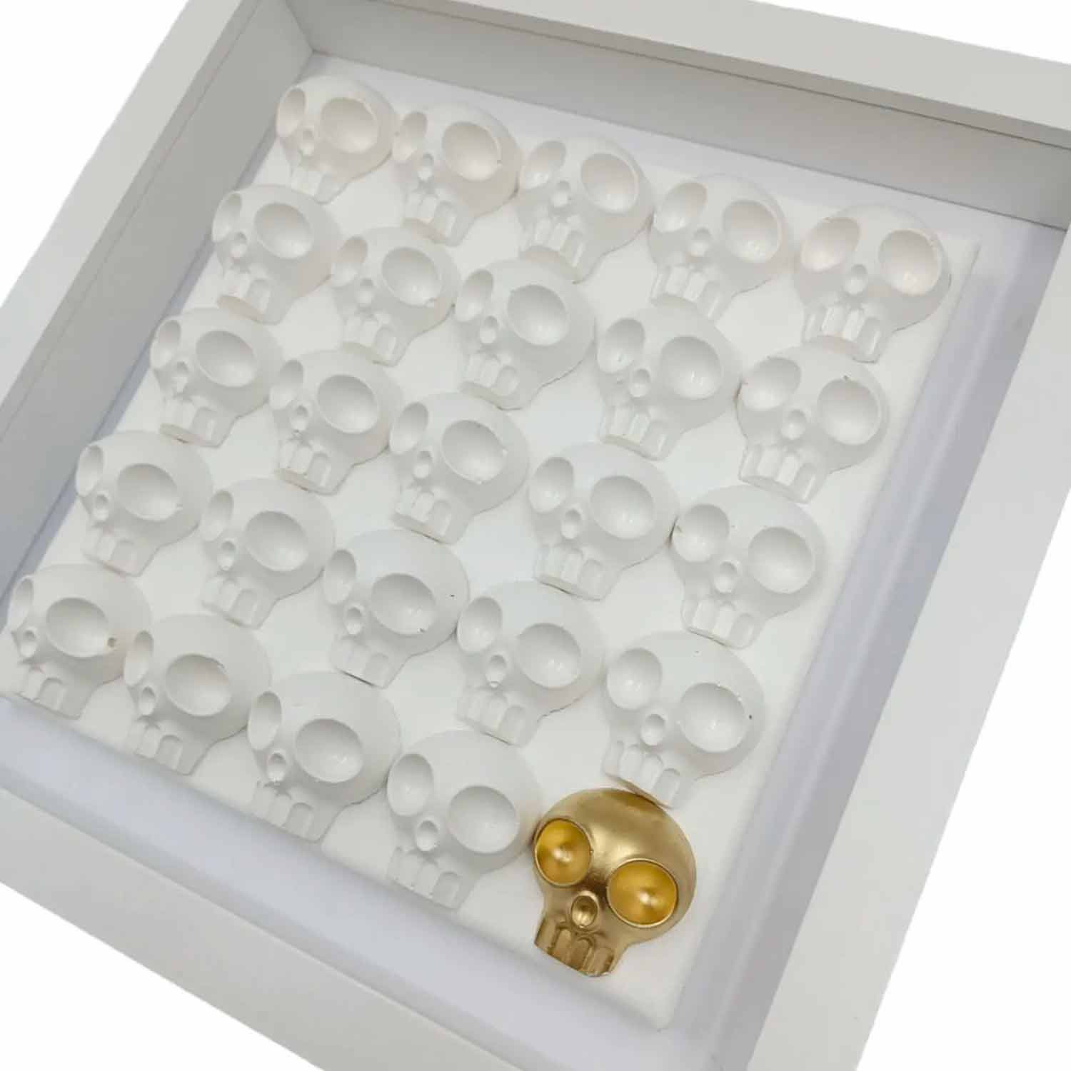 VL, La différence (white), sculpture - Artalistic online contemporary art buying and selling gallery