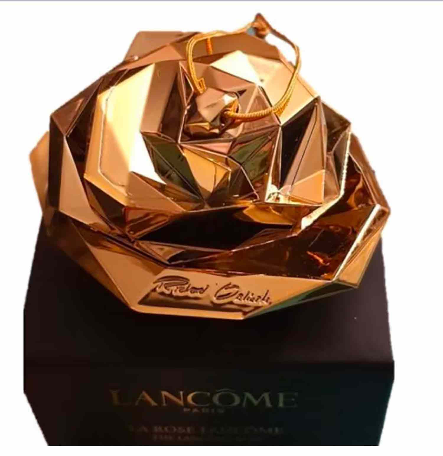 Richard Orlinski, La rose de Lancôme, sculpture - Artalistic online contemporary art buying and selling gallery