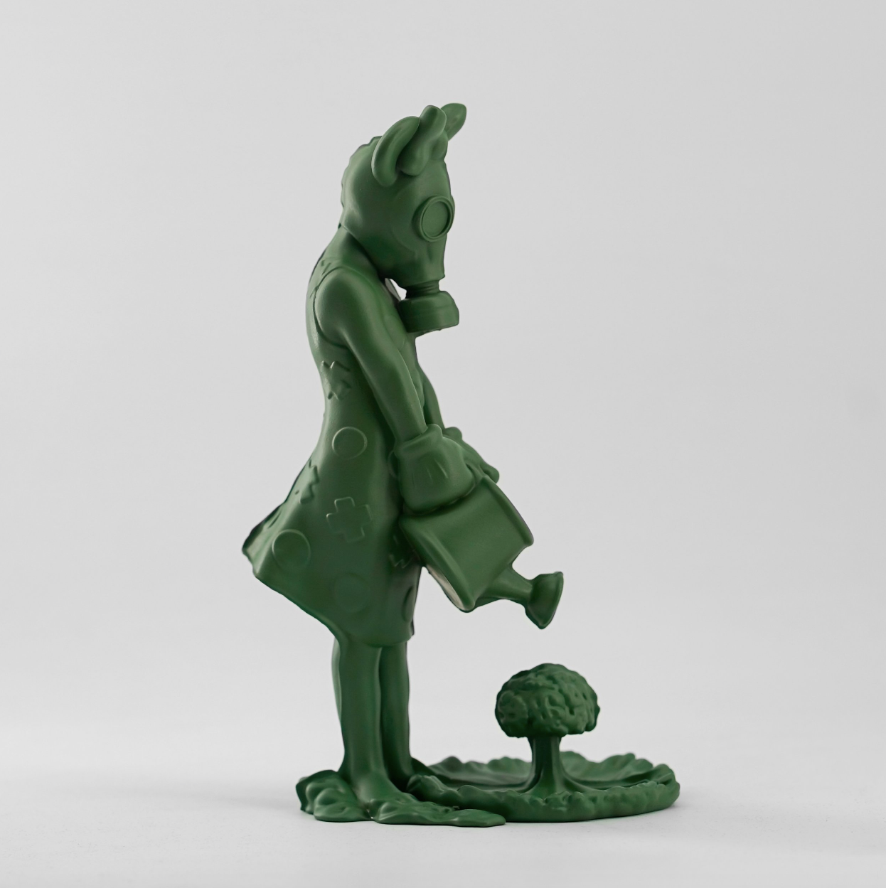Aspencrow, Toy soldier girl green, sculpture - Artalistic online contemporary art buying and selling gallery