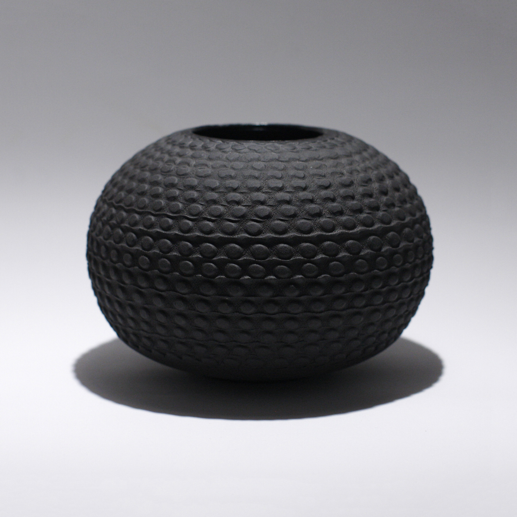 Andrii Kyrychenko, Durio black 0, sculpture - Artalistic online contemporary art buying and selling gallery