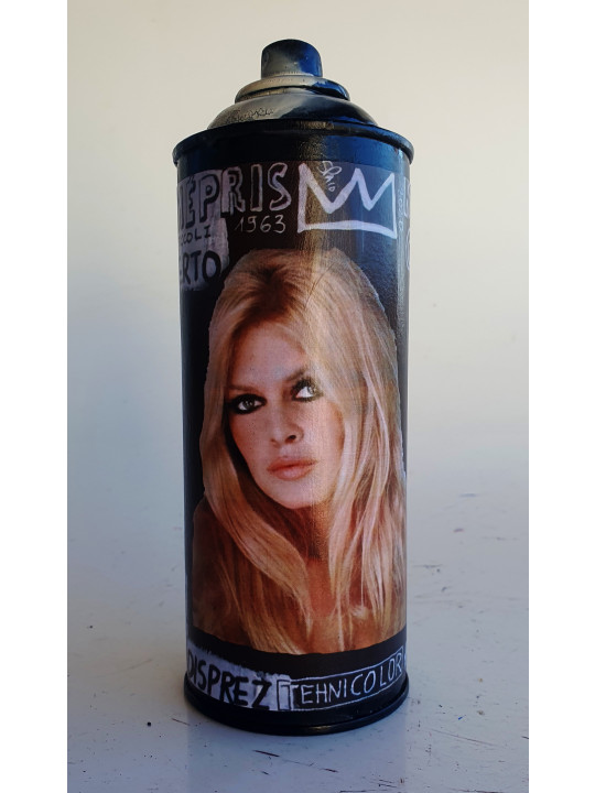 bombe Brigitte Bardot