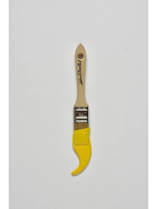 La brosse plate jaune