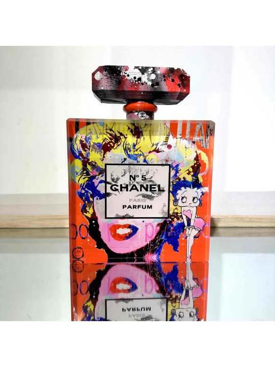 Flacon Chanel n°5, Marilyn et Betty, rouge