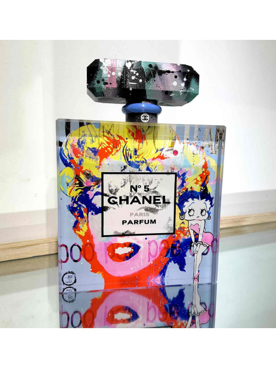 Flacon Chanel n°5, Marilyn et Betty, bleu