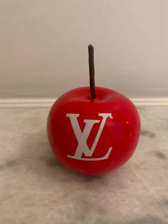 Apple LV