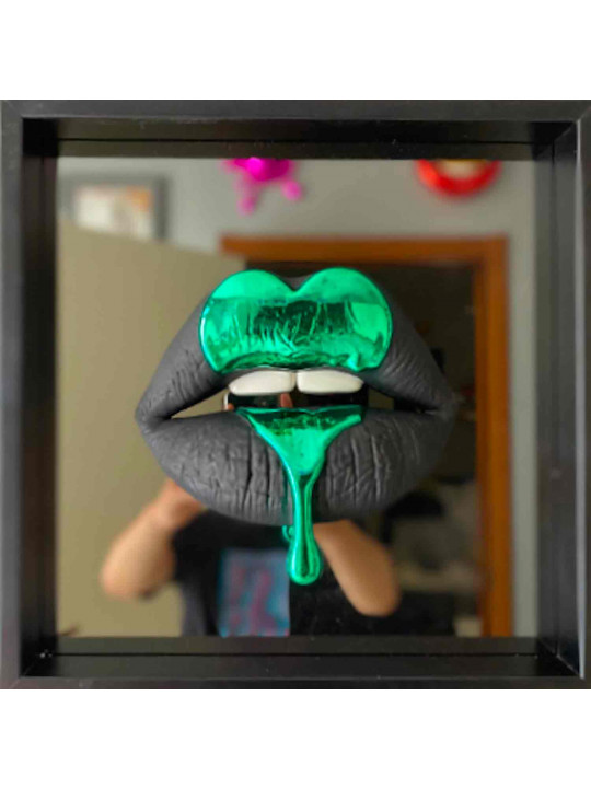 I want to break free - Green heart