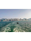 Jia Li, Echappée du nageur Hongkongais, photo - Artalistic online contemporary art buying and selling gallery