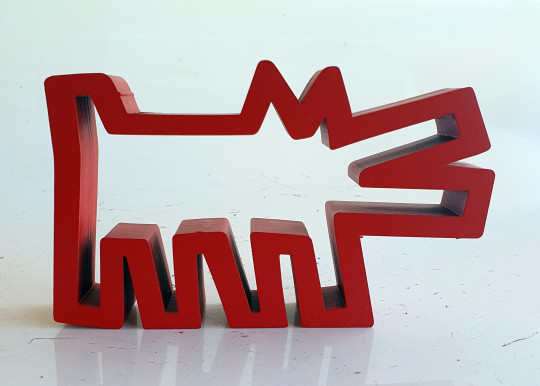 Mini chien rouge Haring