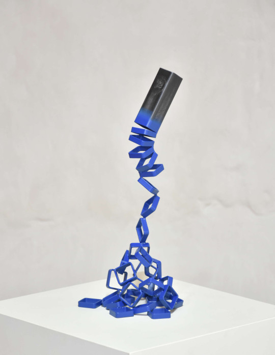 Bleue section