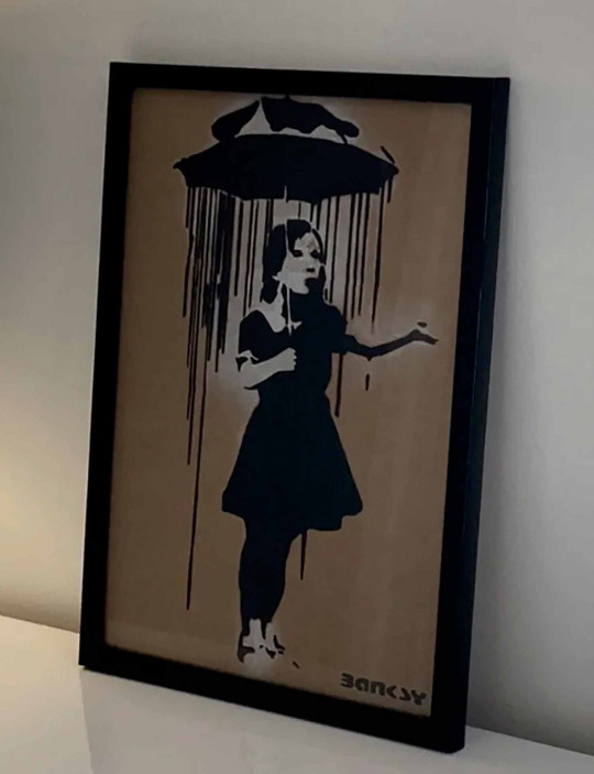 La fille au parapluie