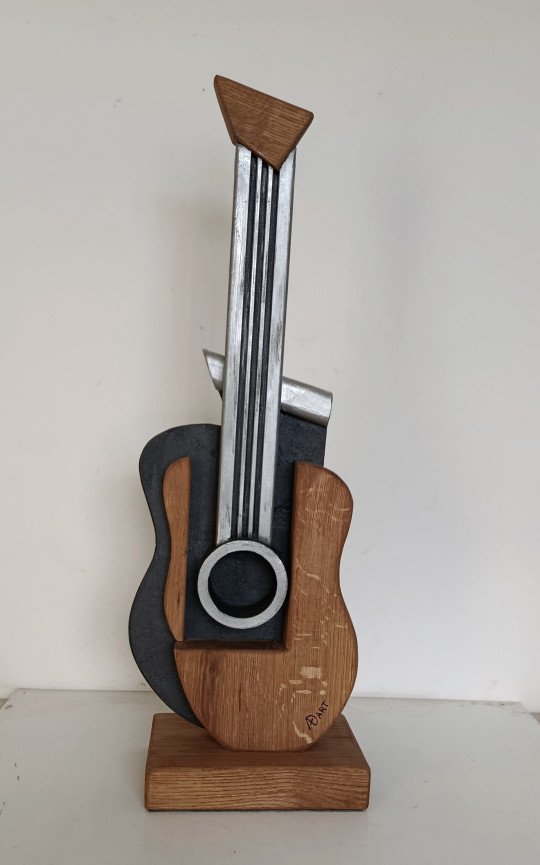 Picassian guitar