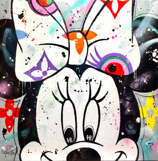 Minnie, Louis Vuitton style