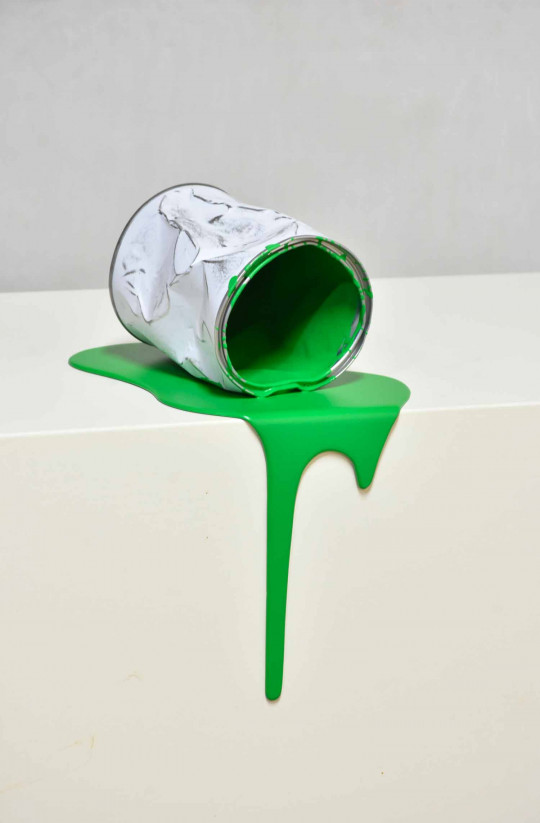 Le vieux pot de peinture vert - 332