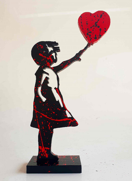 Fille Banksy black red