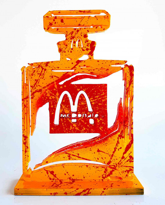 Five Chanel N5 Mcdonald's