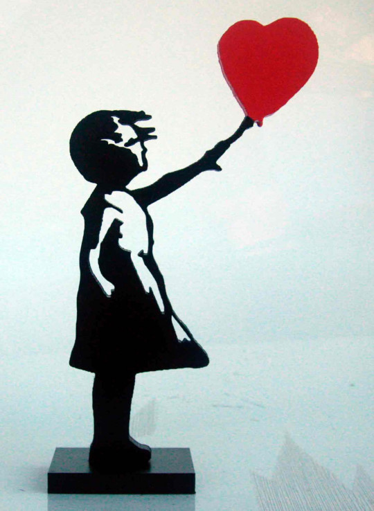 fille ballon coeur banksy