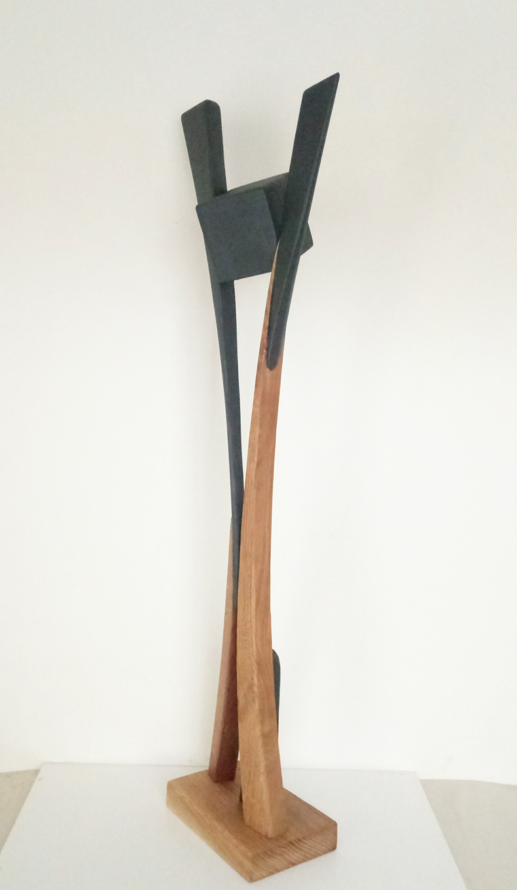 A+D Art, Dolmen, sculpture - Galerie de vente et d’achat d’art contemporain en ligne Artalistic