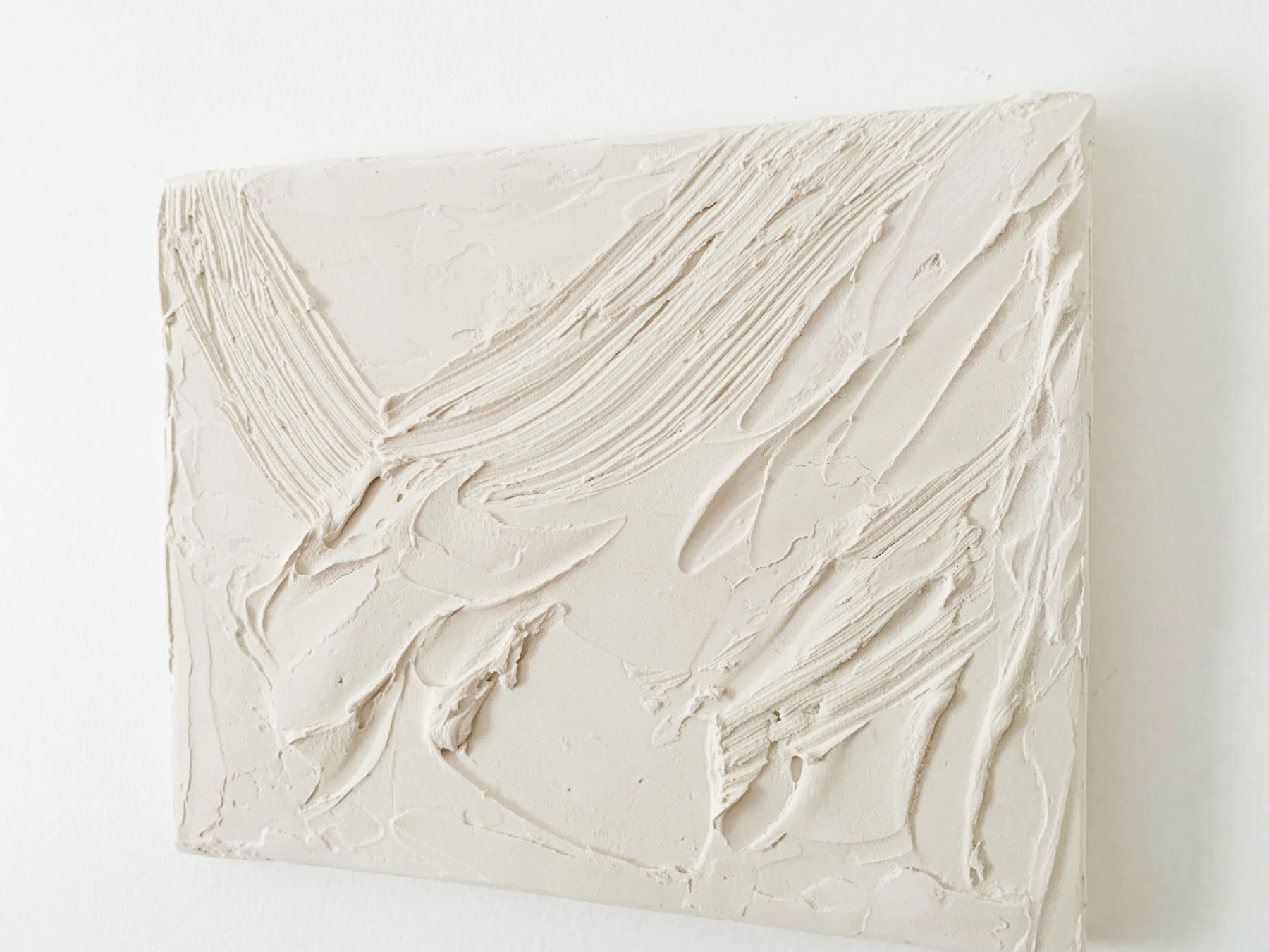 Andrea Van der Hoeven, Impulsion lunaire, peinture - Galerie de vente et d’achat d’art contemporain en ligne Artalistic