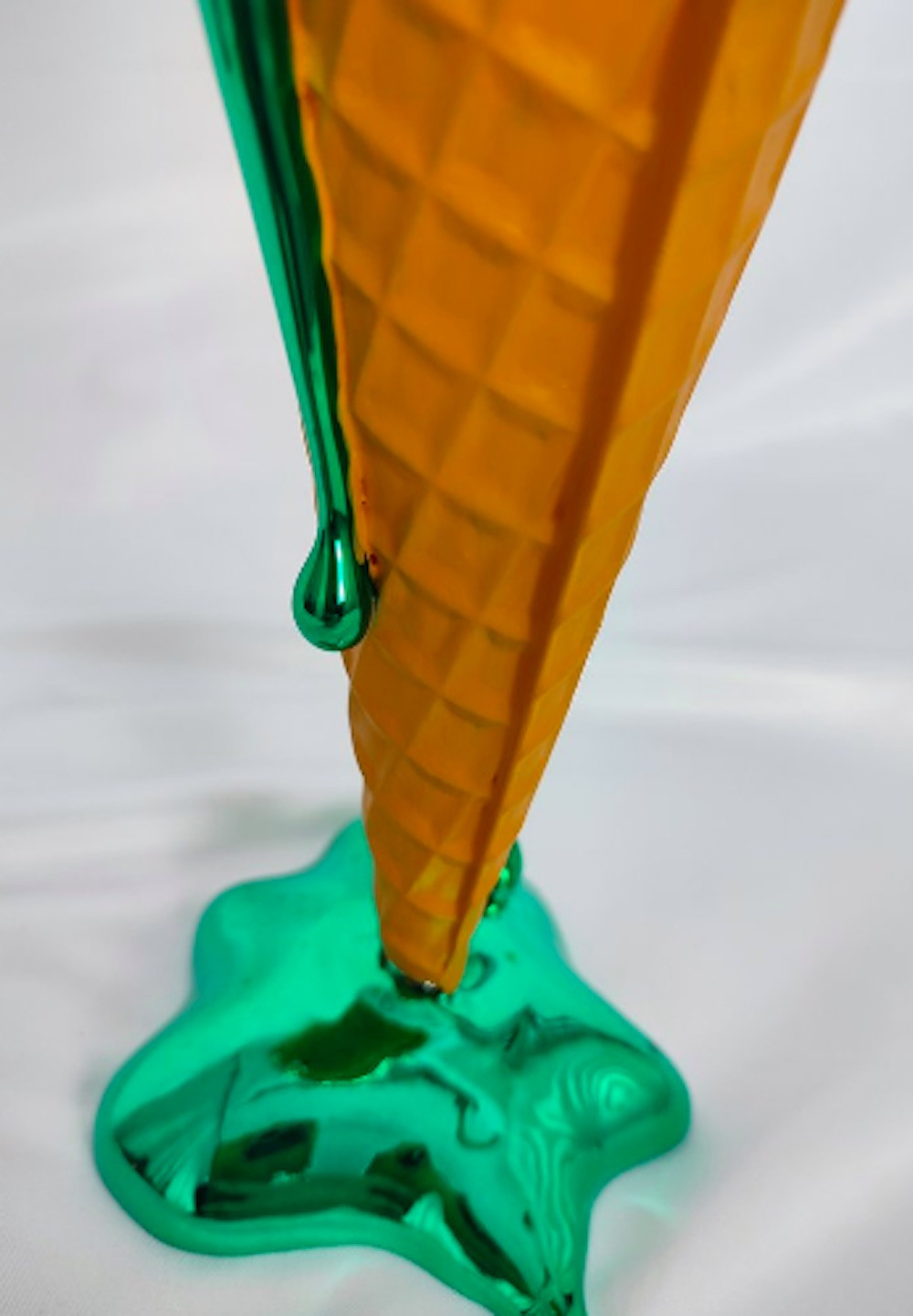 Sagrasse, The last ice cream, sculpture - Galerie de vente et d’achat d’art contemporain en ligne Artalistic