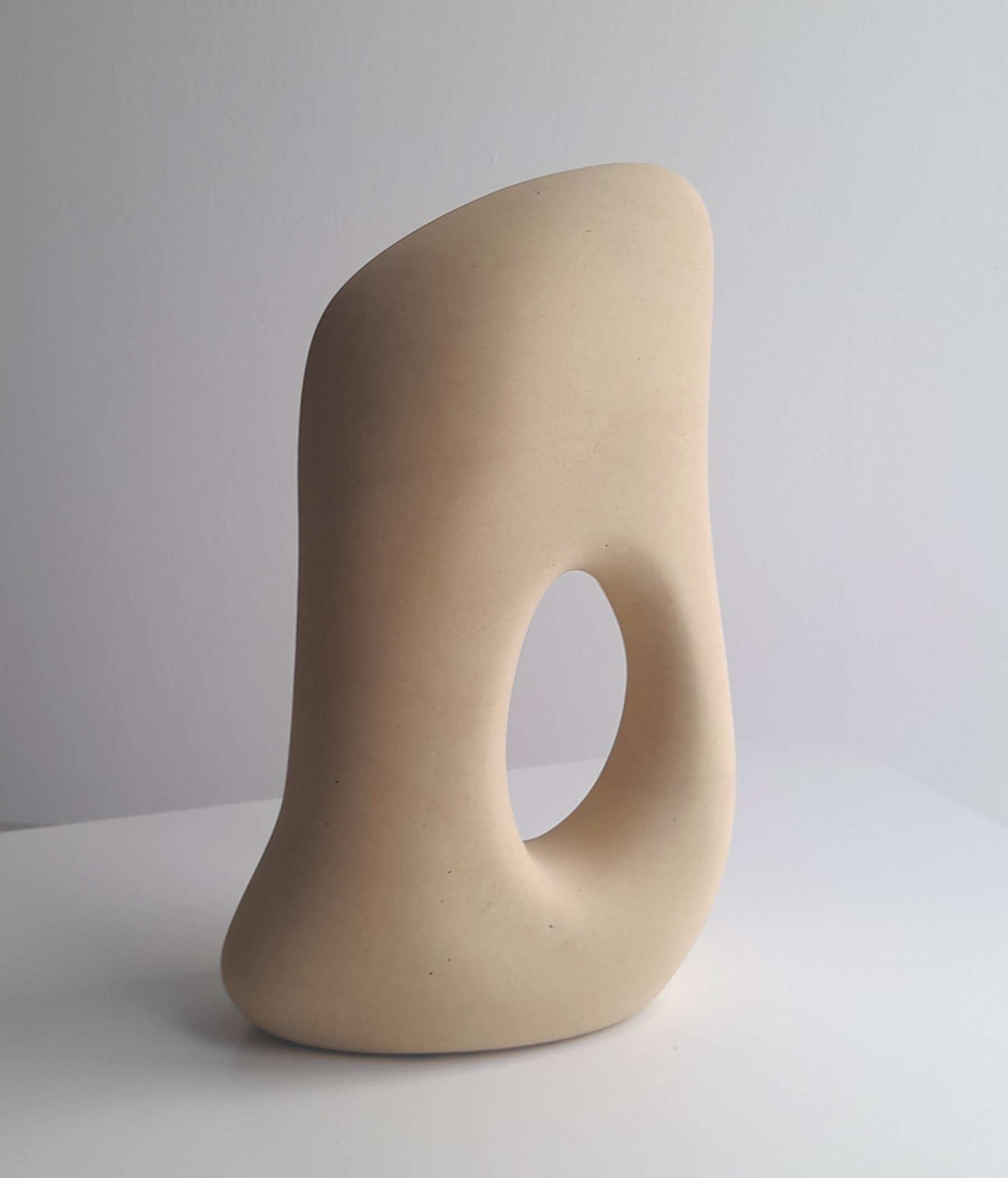 Clark Camilleri, Hanina, sculpture - Galerie de vente et d’achat d’art contemporain en ligne Artalistic