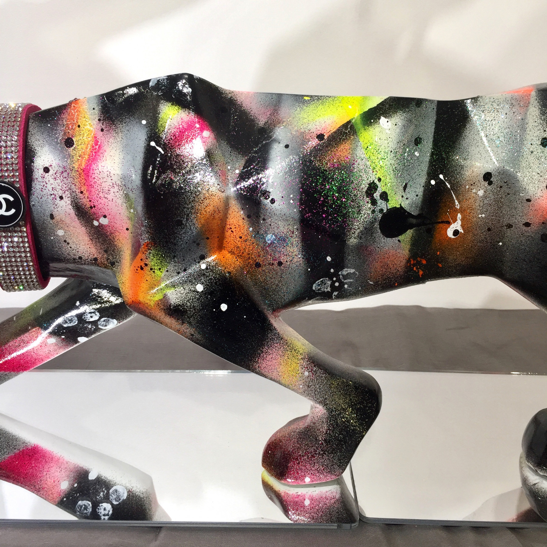 Patrick Cornée, Luxury graffiti panther, sculpture - Galerie de vente et d’achat d’art contemporain en ligne Artalistic