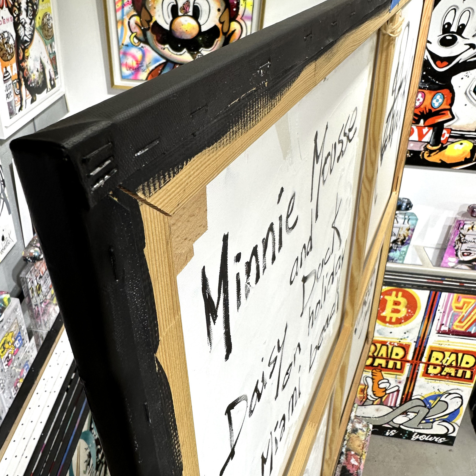 Patrick Cornée, Minnie Mouse and Daisy Duck, peinture - Galerie de vente et d’achat d’art contemporain en ligne Artalistic