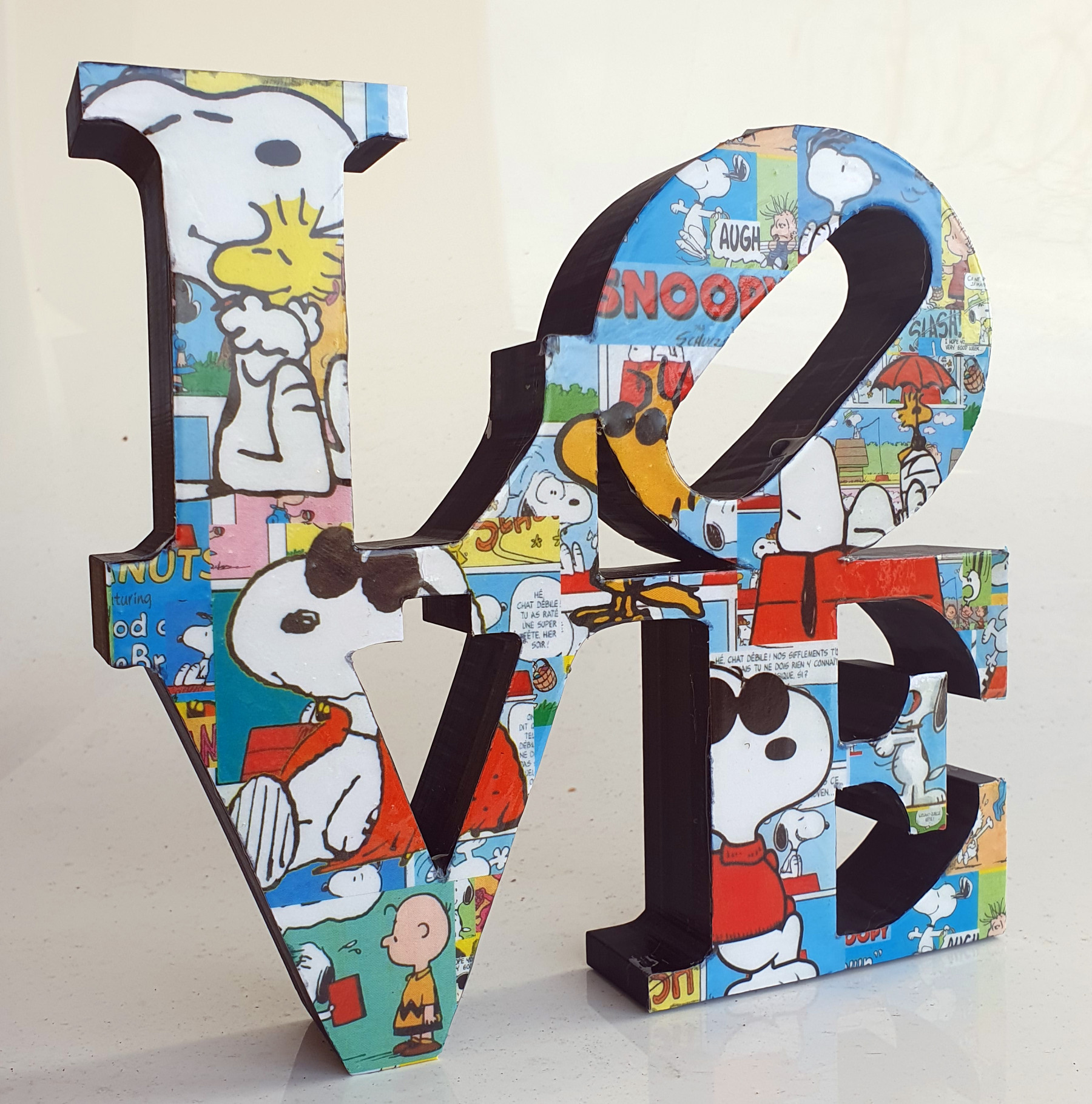 PyB, Love Snoopy, sculpture - Galerie de vente et d’achat d’art contemporain en ligne Artalistic