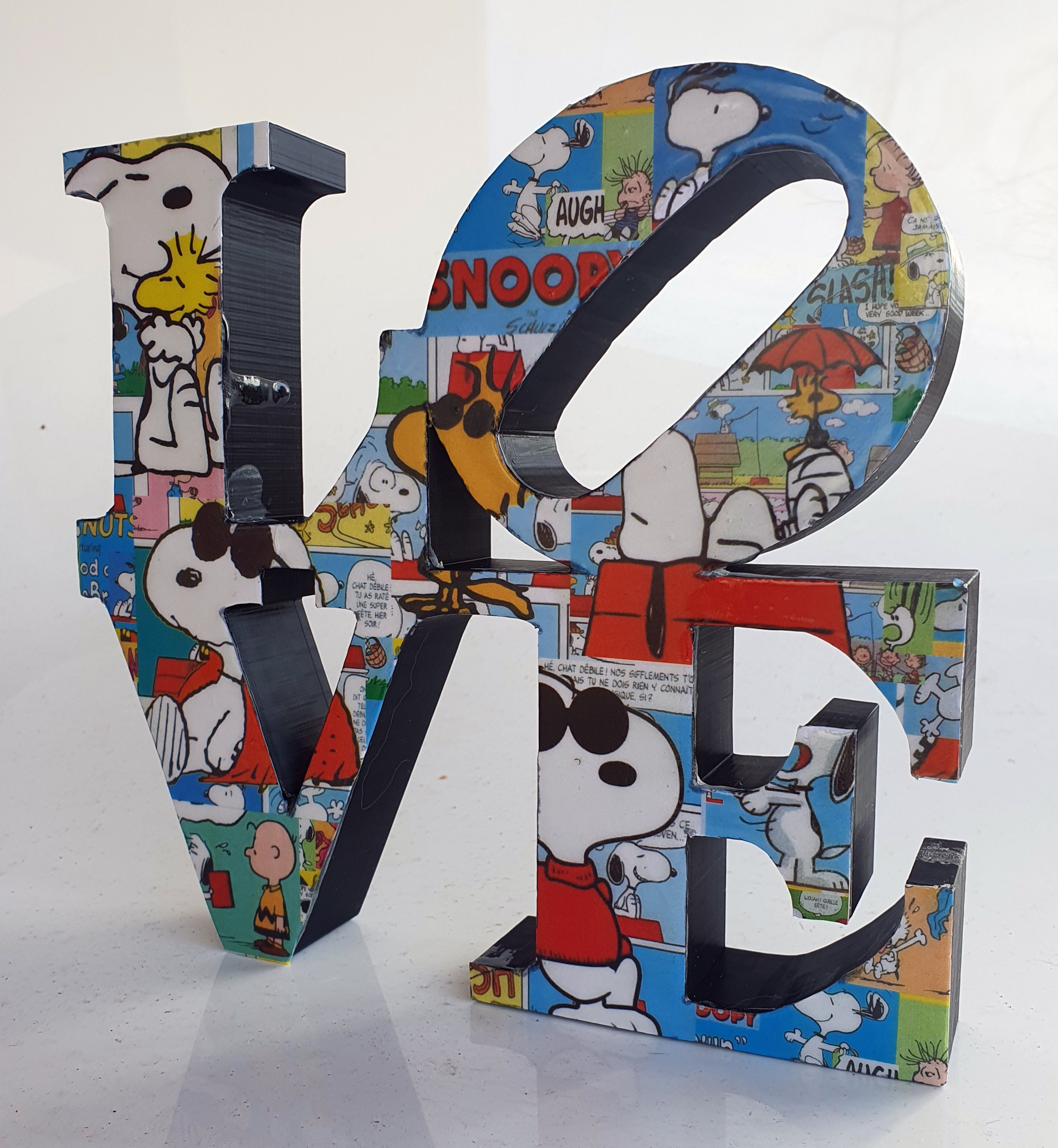 PyB, Love Snoopy, sculpture - Galerie de vente et d’achat d’art contemporain en ligne Artalistic