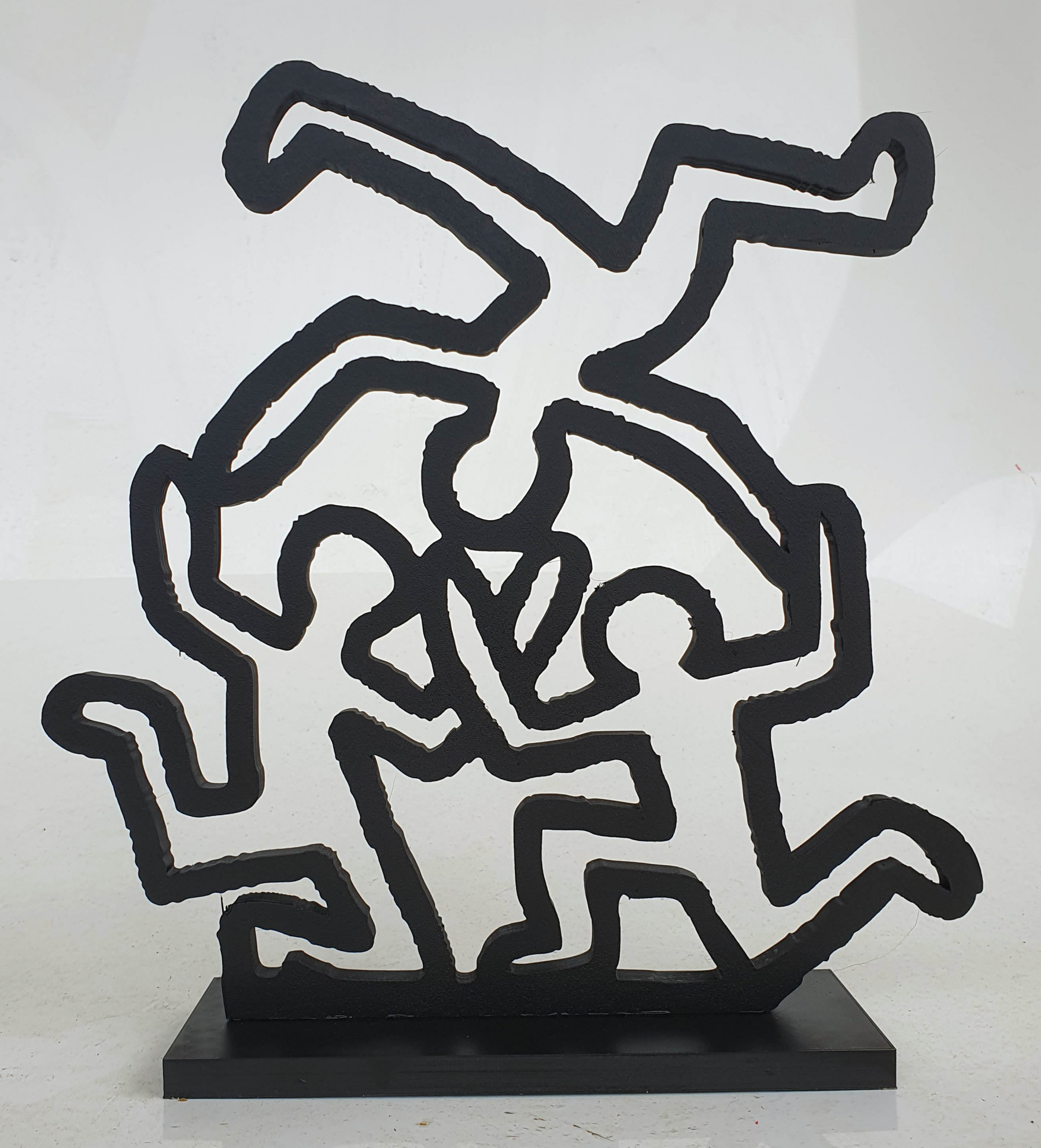 Pyb, 3 acrobates Haring, sculpture - Galerie de vente et d’achat d’art contemporain en ligne Artalistic