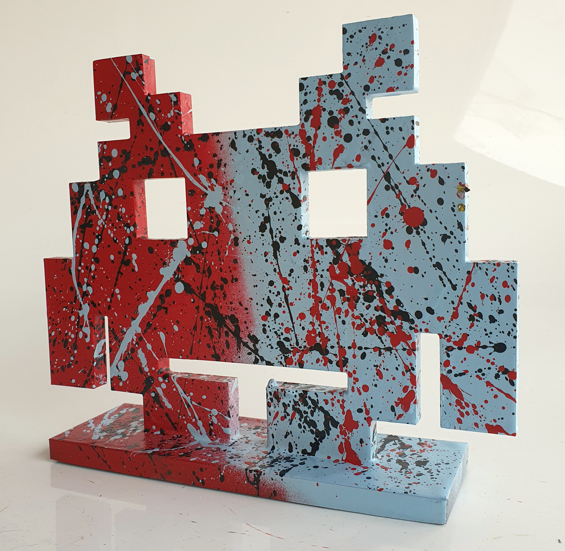 Spaco, game over invyder, sculpture - Galerie de vente et d’achat d’art contemporain en ligne Artalistic