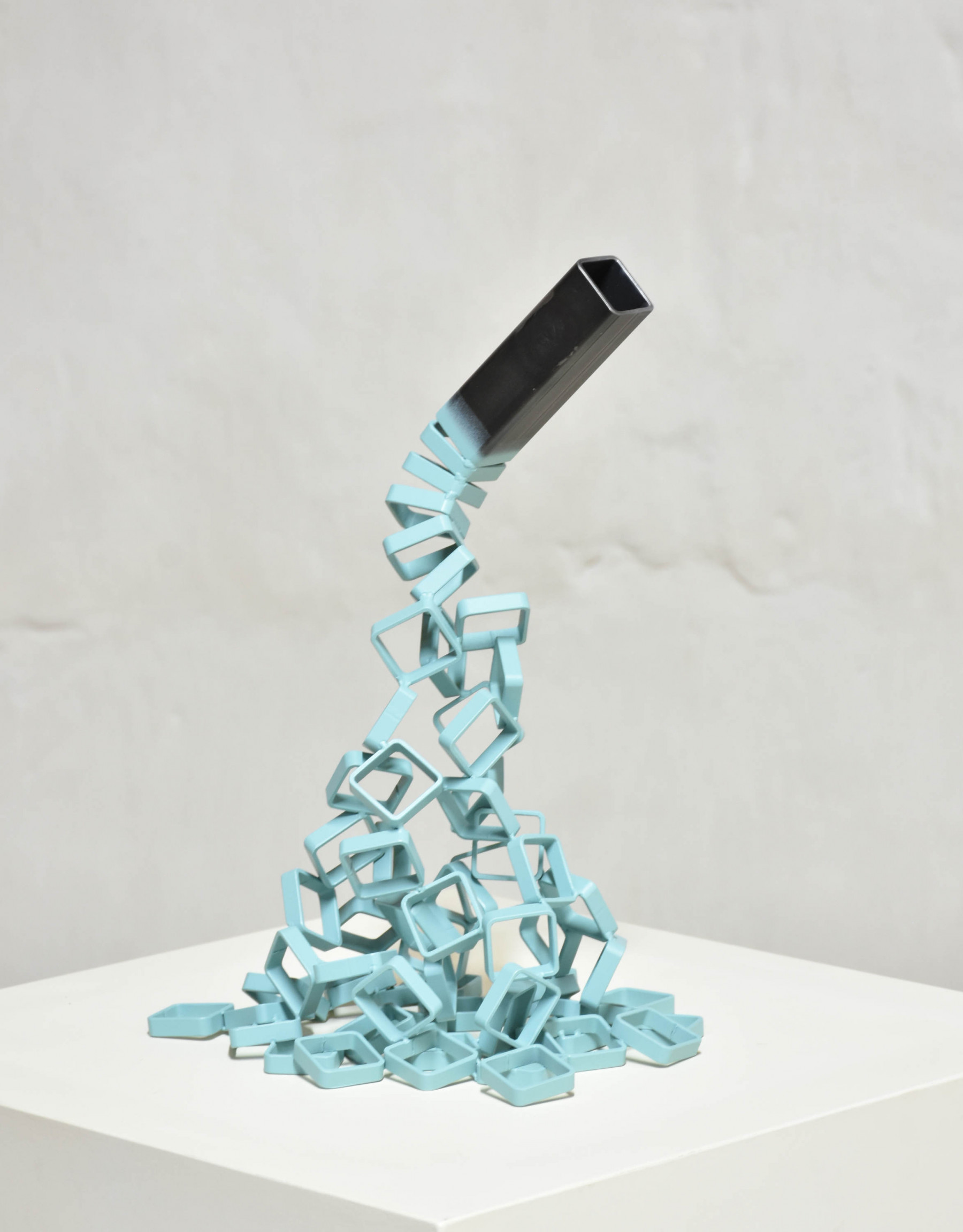 Yannick Bouillault, Pastel section, sculpture - Galerie de vente et d’achat d’art contemporain en ligne Artalistic
