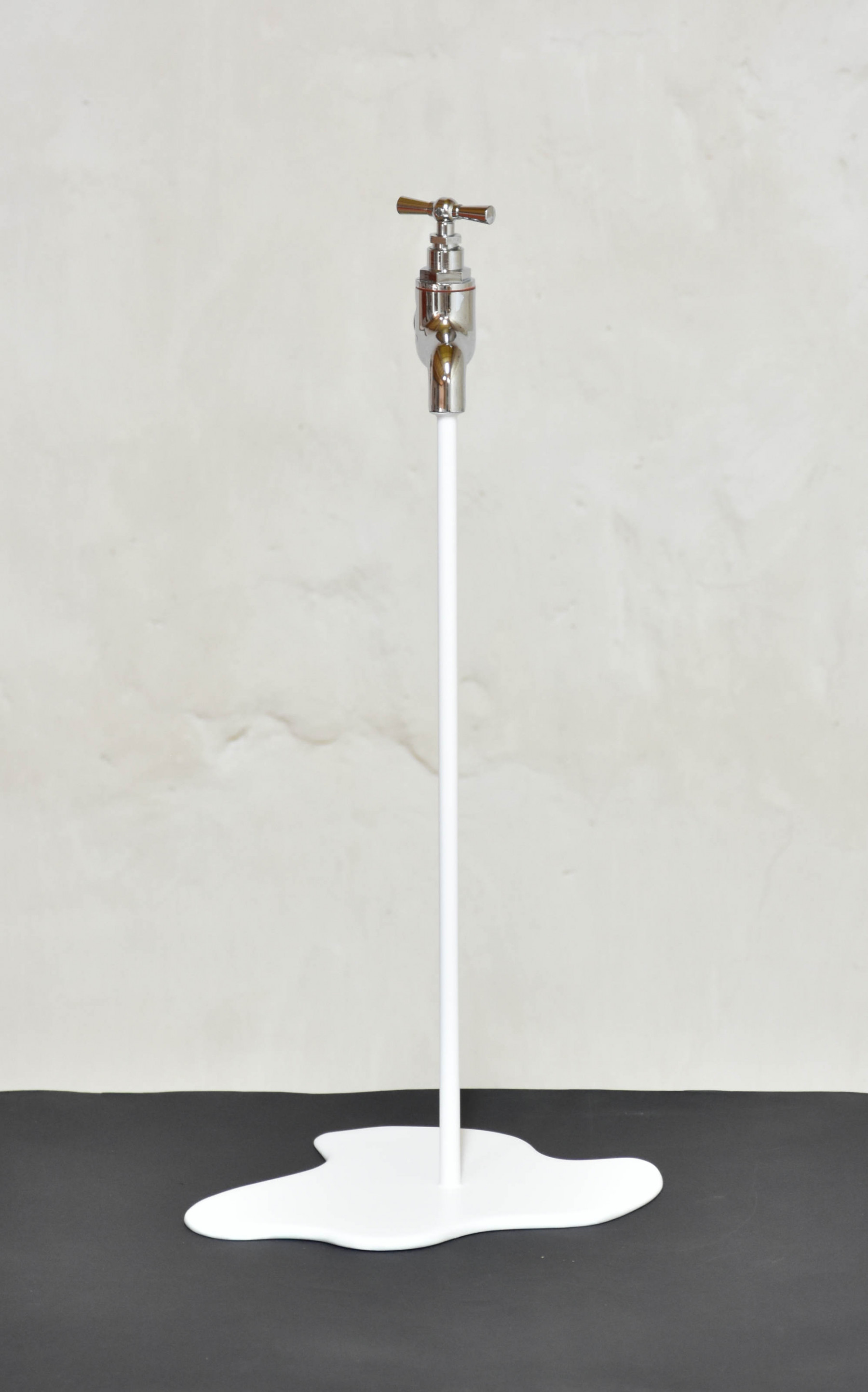 Yannick Bouillault, Le liquide blanc, sculpture - Galerie de vente et d’achat d’art contemporain en ligne Artalistic