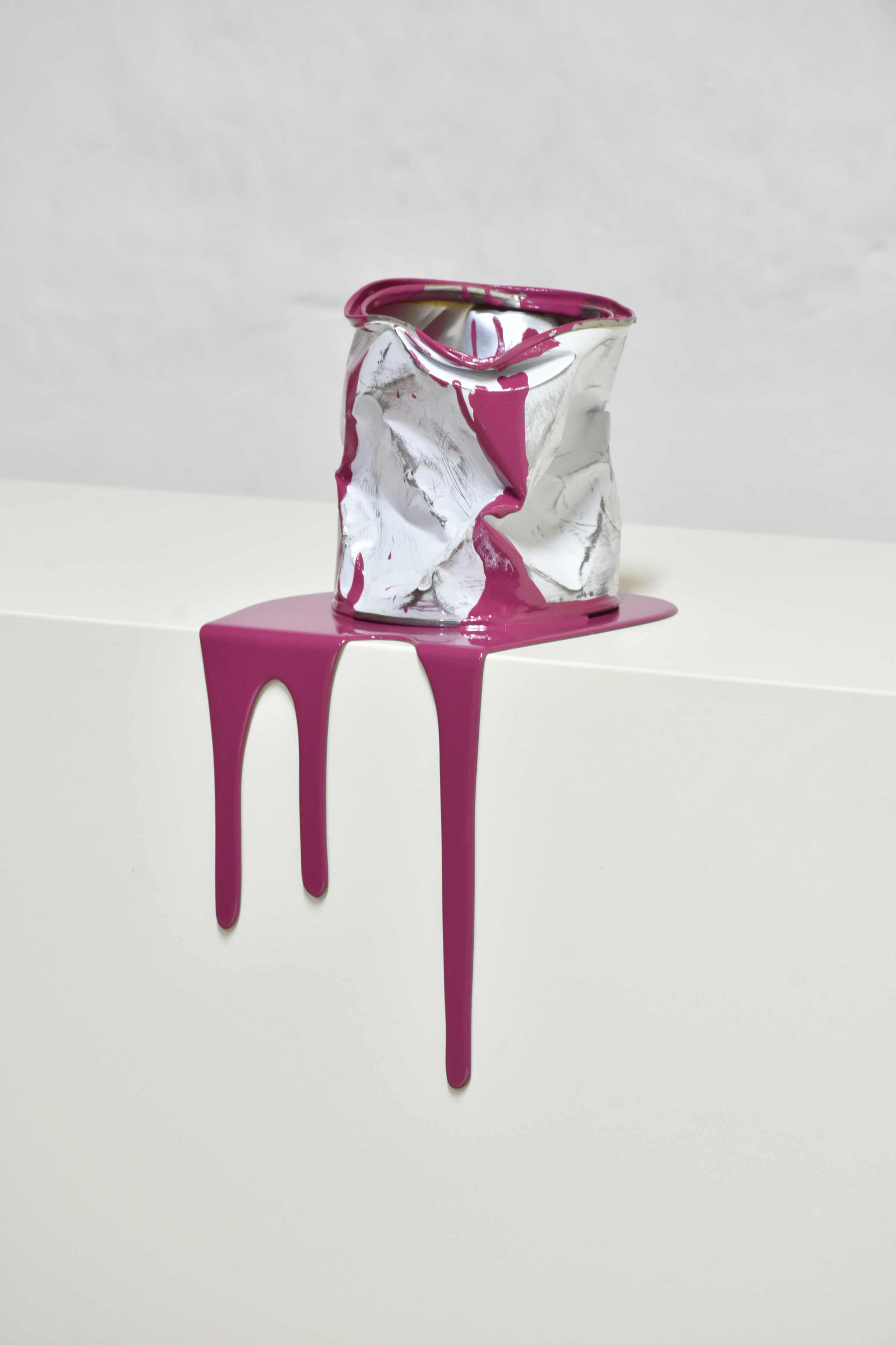 Yannick Bouillault, le vieux pot de peinture, sculpture - Galerie de vente et d’achat d’art contemporain en ligne Artalistic