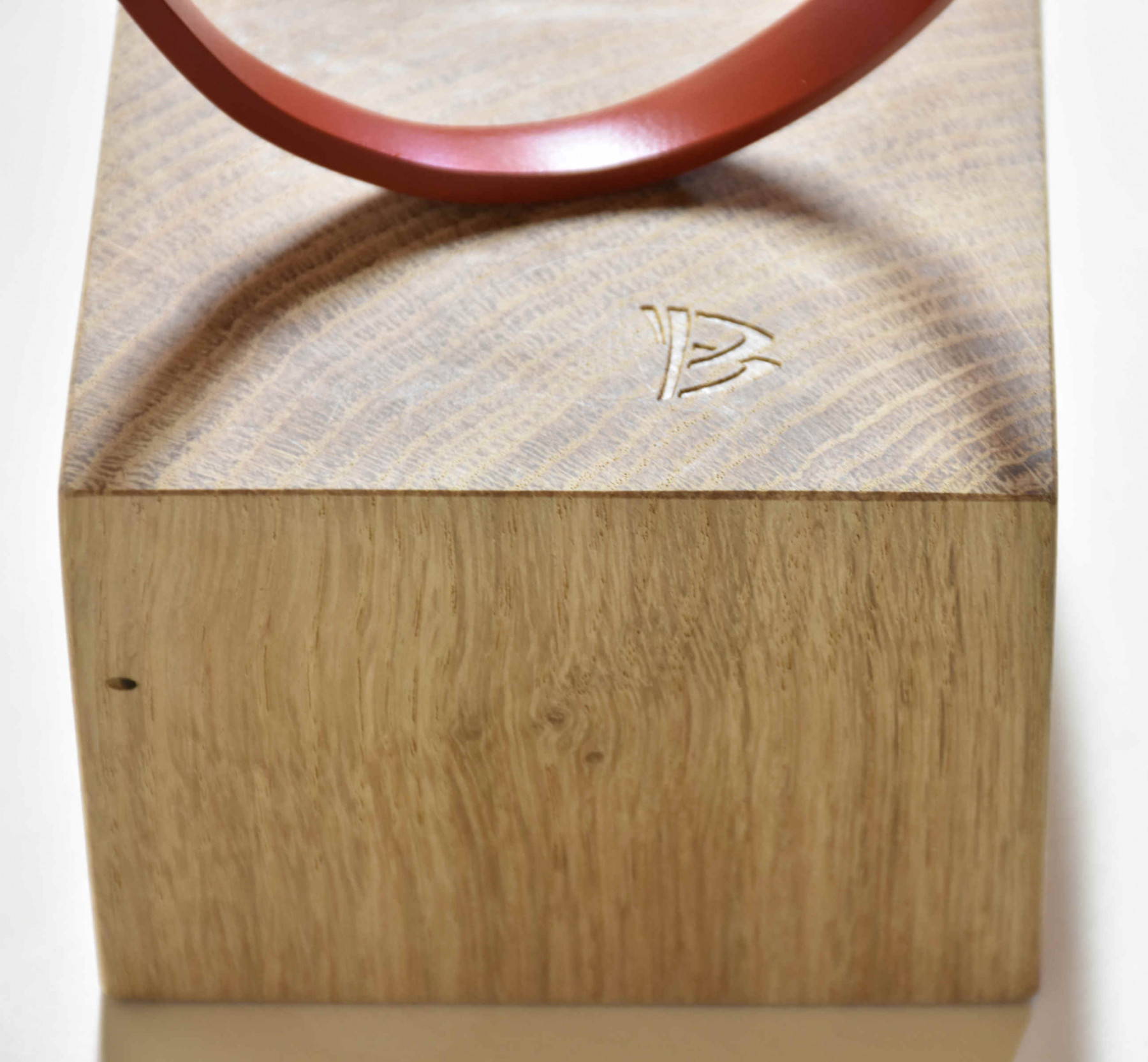 Yannick Bouillault, Serpentant Hélicoïde rouge, sculpture - Galerie de vente et d’achat d’art contemporain en ligne Artalistic