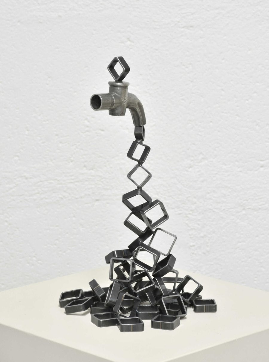 Yannick Bouillault, Le robinet surprenant, sculpture - Galerie de vente et d’achat d’art contemporain en ligne Artalistic