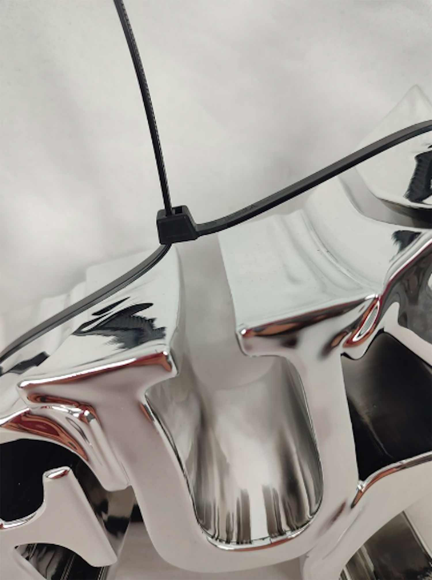 Sagrasse, Squeezy Fuck, sculpture - Galerie de vente et d’achat d’art contemporain en ligne Artalistic