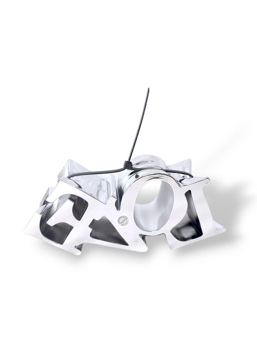 Sagrasse, Squeeze love silver, sculpture - Galerie de vente et d’achat d’art contemporain en ligne Artalistic