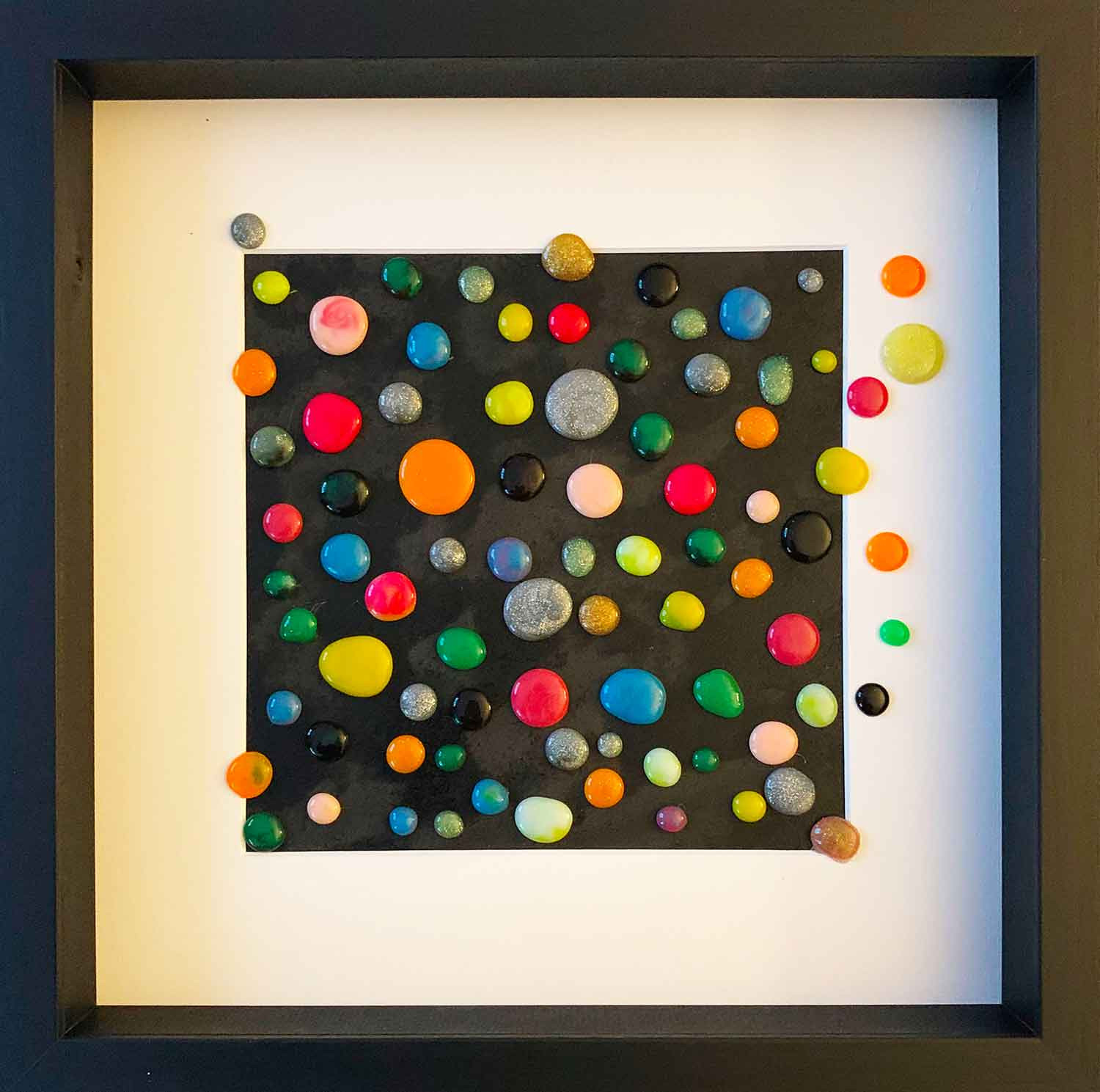 Rose, Pow, peinture - Galerie de vente et d’achat d’art contemporain en ligne Artalistic