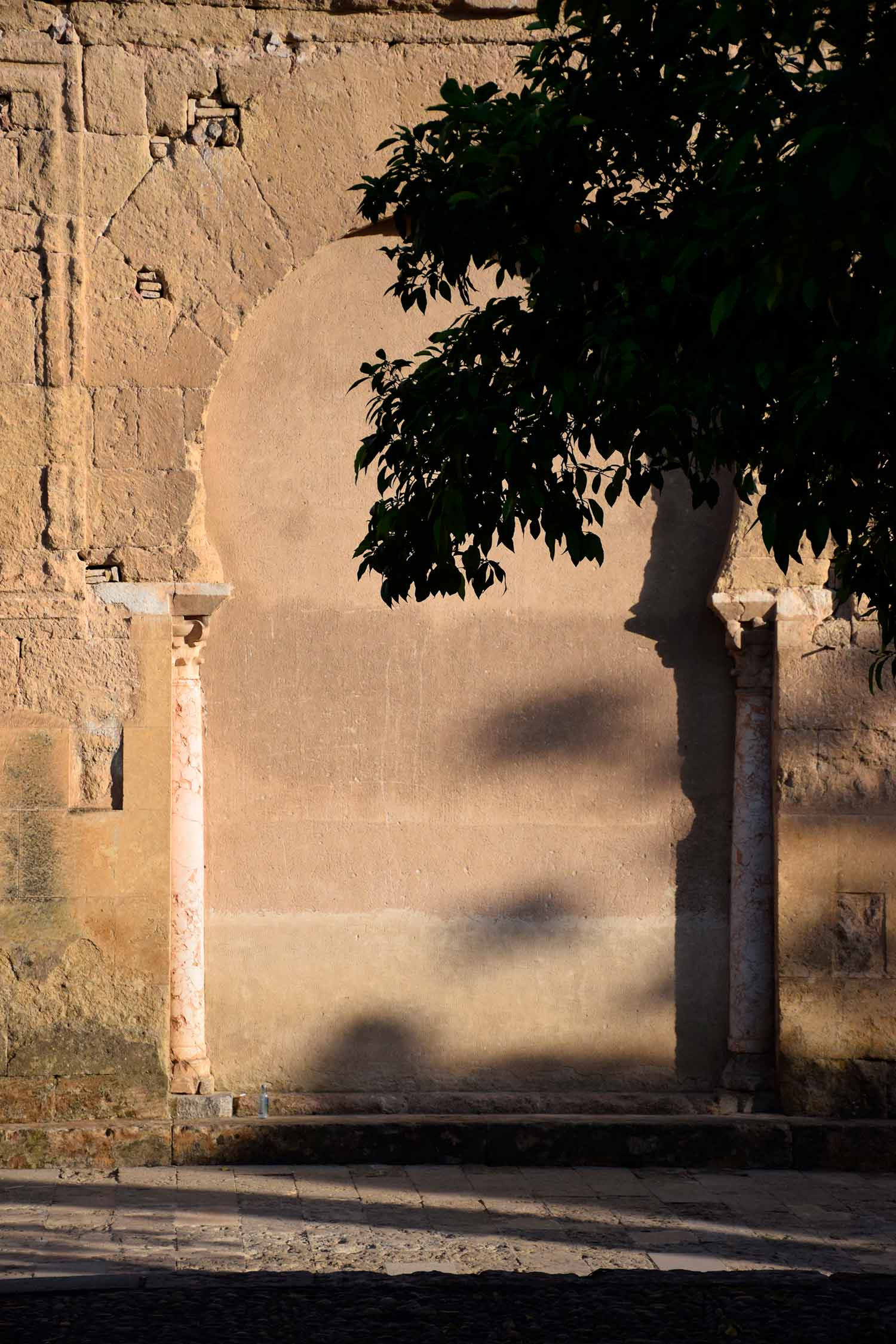 Nathalie Millet, Illusion Cordoue, photo - Galerie de vente et d’achat d’art contemporain en ligne Artalistic